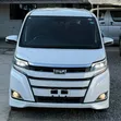 Toyota Noah 1.8 FWD Hybrid (7 Seater) 2019 Nyeupe - 1