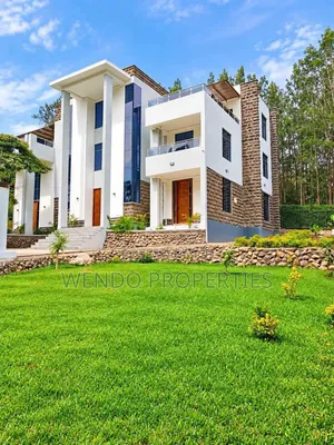 6-Bedroom Villa for Sale in Karen C, Nairobi