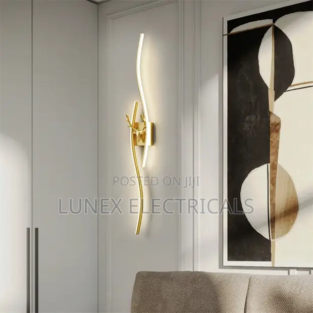 LED Wall Lamp - Golden Finish Iron Design - 1