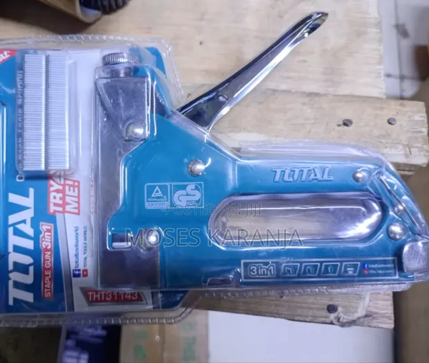 Total 3-in-1 Heavy Duty Stapler Gun kwa Upholstery & DIY - 1