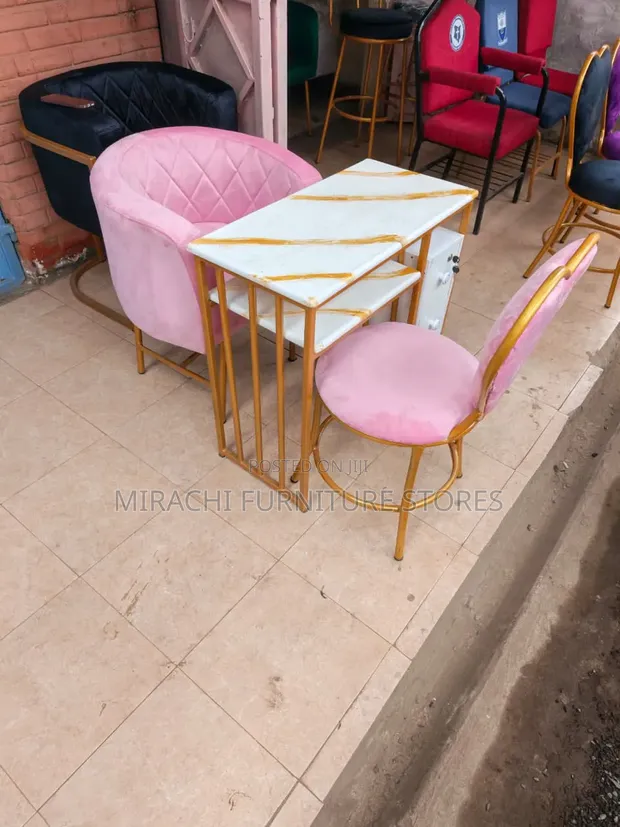 Manicure Table Set - Mpya Kabisa - 1