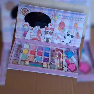 Kids Makeup Kit - Brand New