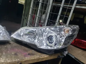 Subaru BR9 Xenon Headlight