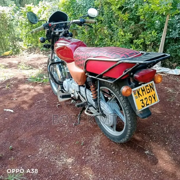 Bajaj Boxer 2024 Nyekundu - 1