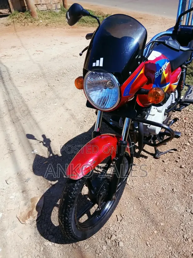 Bajaj Boxer 150 UG 2021 Red - 1