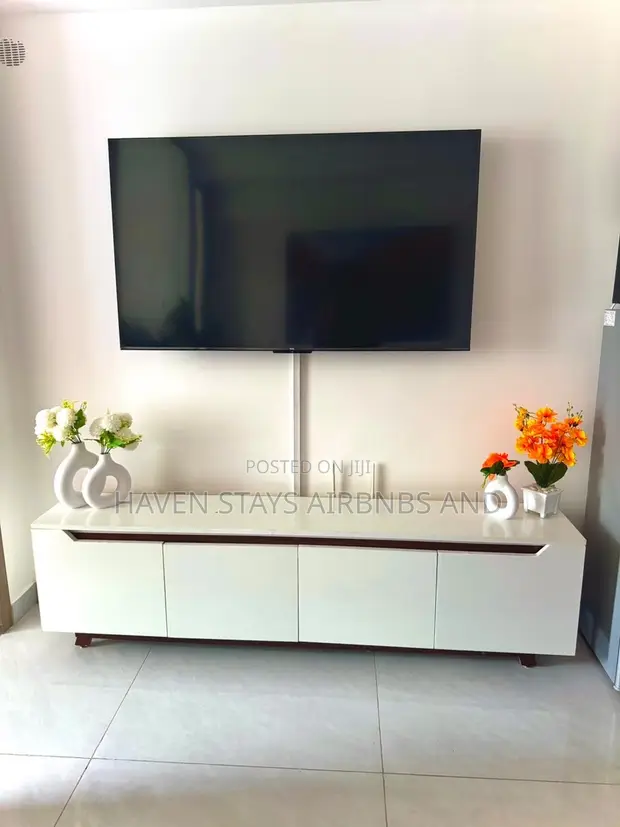 1 Bedroom AirBnB Westlands - 1