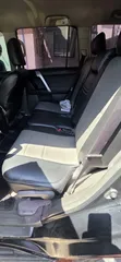 Toyota Land Cruiser Prado 2.7 i 2013 Nyeusi - 2