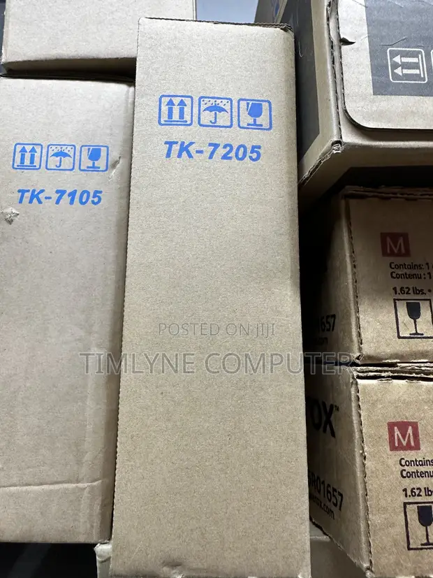 Kyocera TK-7205 Toner Cartridge - 1