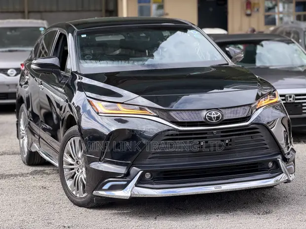 Toyota Harrier Z 2020 Nyeusi - 1