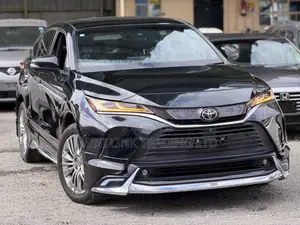 Toyota Harrier Z 2020 Nyeusi