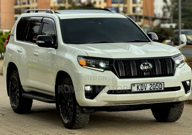 Toyota Land Cruiser Prado 2023 - 1