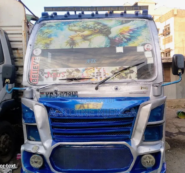 Isuzu NQR 2017 Bus - Viti 33 - 1