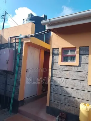 Kitalu cha Makazi cha Bedsitters Kajiado