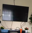 Samsung AU8000 50" Smart TV (Used, No Remote) - 2