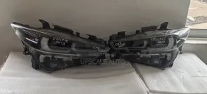 Mazda CX-5 Headlights (2020)