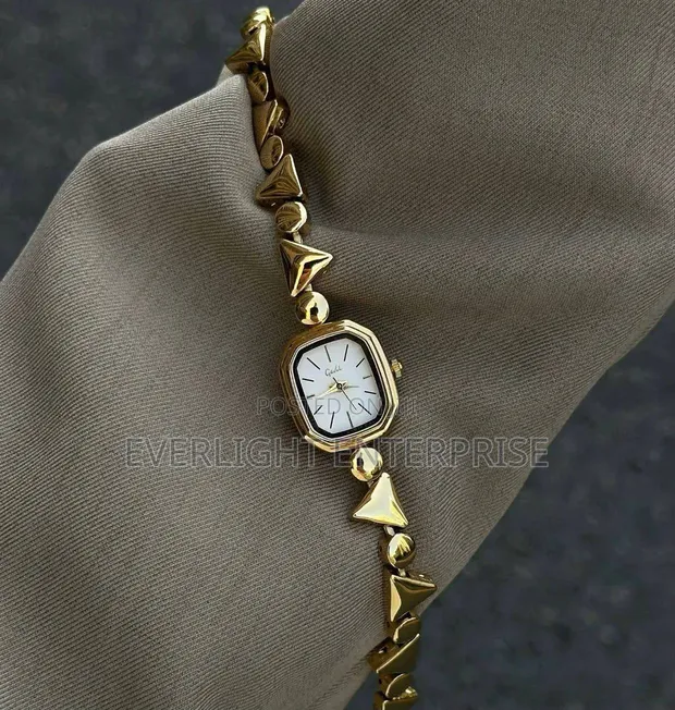 Gedi Lady Watch - Water Resistant - 1