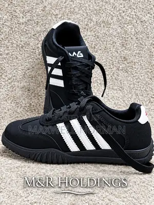 Adidas Sneakers za Unisex - Nyeusi