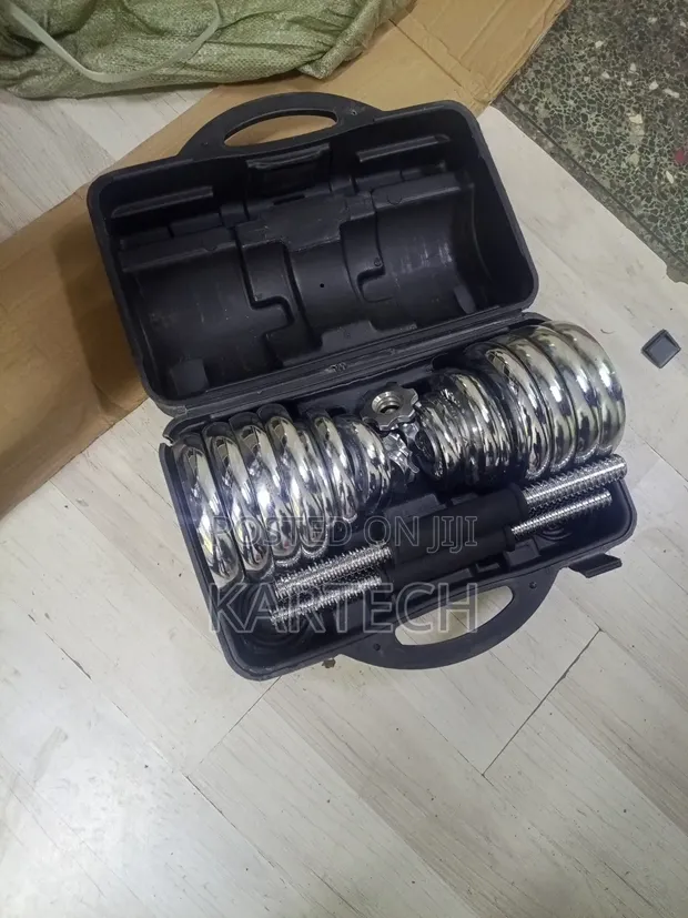 Seti ya Dumbbell za Kurekebisha za Kilo 30 za Chrome - 1