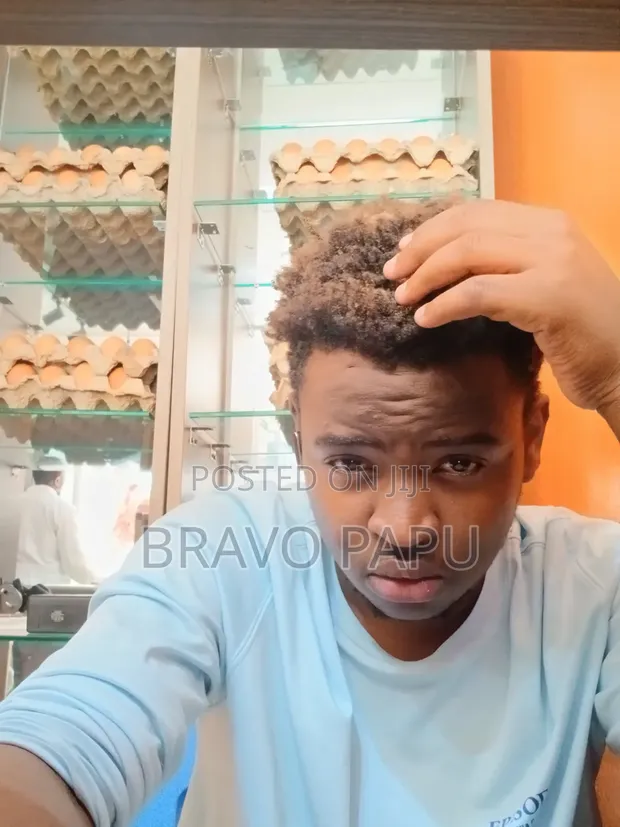Ombi la Kazi ya Cashier - Mwenye Uzoefu na Mchapa Kazi - 1