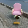 Salon Styling Chair - Baby Pink with Hydraulic Lift & Legrest - 2