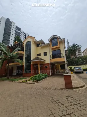 Townhouse ya Vyumba 4 na DSQ Kileleshwa
