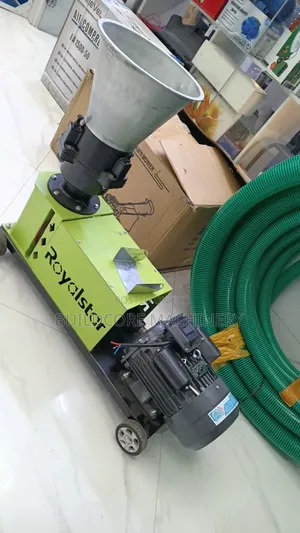 Royalstar Feed Pellet Making Machine - Electric