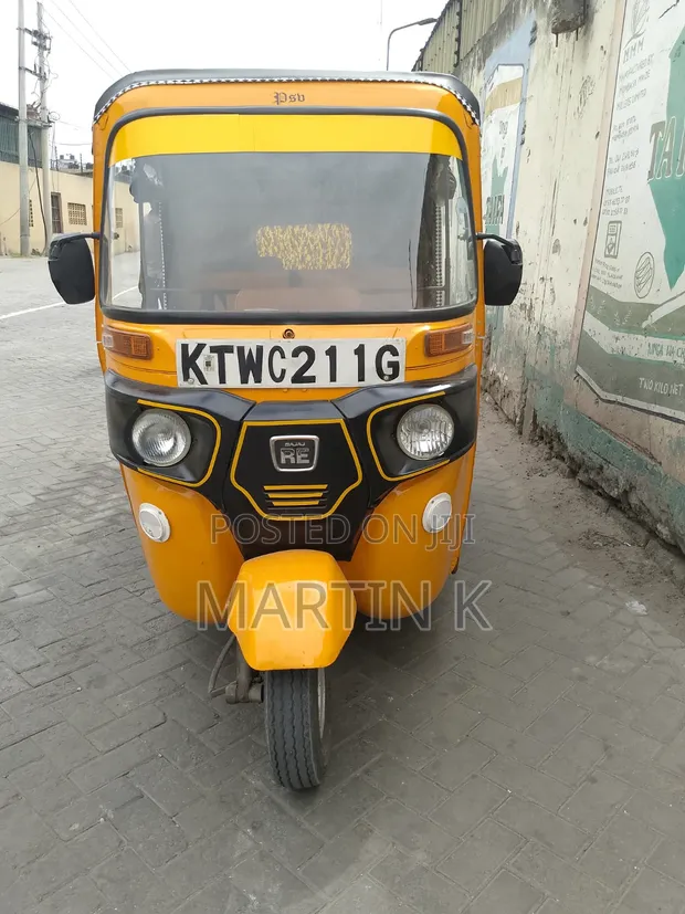 Bajaj RE Tuk-Tuk 2021 Dhahabu - 1