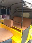 Bajaj RE Tuk-Tuk 2021 Dhahabu - 2