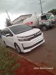 Toyota Voxy Hybrid V 2WD 7-Seater 2016 - 3