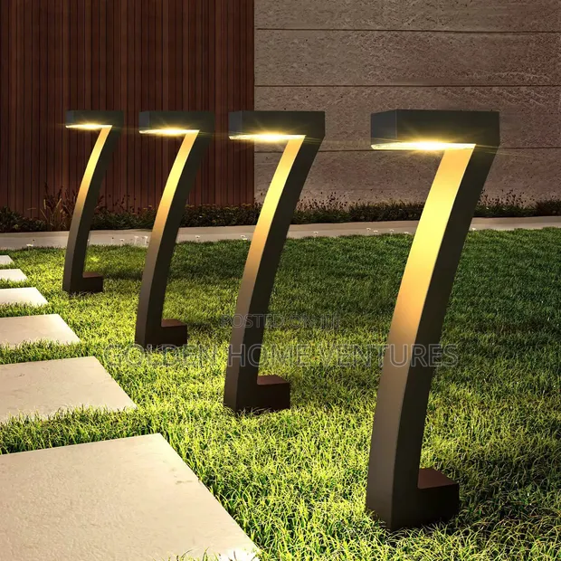 6-Piece Modern 7-Shaped Solar Garden Pathway Lights Set - 1