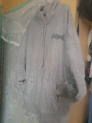 Mtumba Hoodie Sweater - Kijivu
