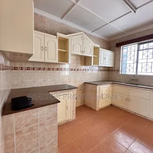 Ghorofa ya Vyumba 3 kwa Ajili ya Kukodisha Kilimani, Hurlingham