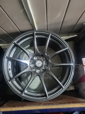 17 Inch Rims 5/100 & 5/114.3 Bolt Pattern