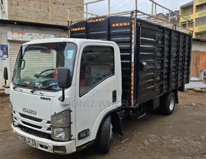 2023 Isuzu NMR 3.0L Turbo Diesel Lori La Sanduku Lililofungwa