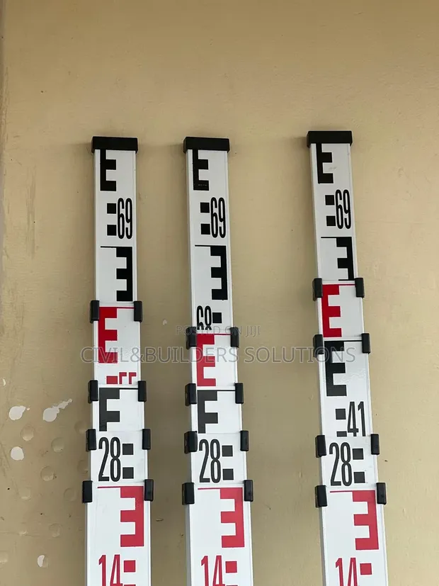 7 Meter Level Staff - 1