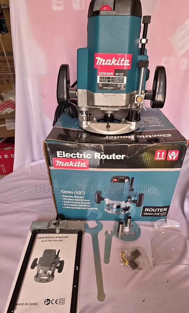 Makita Wood Router - Mpya Kabisa - 1