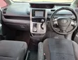 Toyota Voxy 2010 Nyeusi - 5