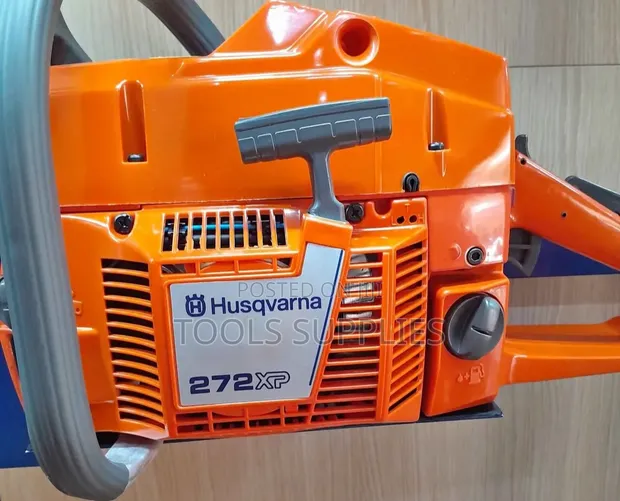 Msumeno wa Petroli Husqvarna 272 - Mpya Kabisa - 1