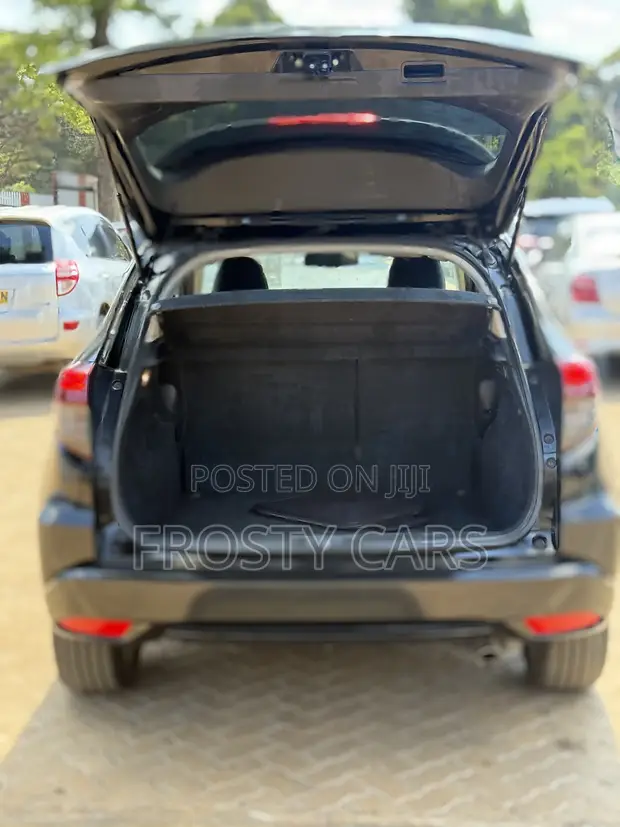 Honda Vezel 1.5 Hybrid 4WD 2019 Black - 1