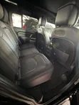 Land Rover Defender 2022 Black - 2