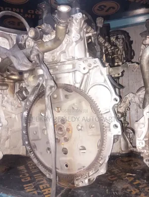 Injini ya Nissan QR20 QR25 kwa T30 X-Trail, Serena, Lafesta