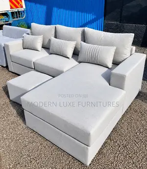 Arvello Grand Comfort L-Shaped Sofa