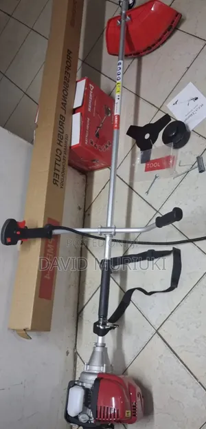 Premier Brush Cutter ya Petroli