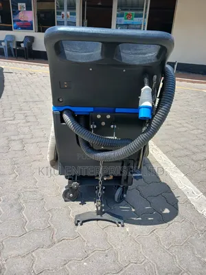AICO Floor Scrubber Dryer ya Kutembelea