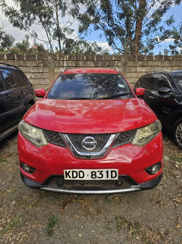 Nissan X-Trail 2014 Burgundy - 1