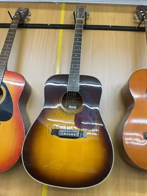 Gitaa la Morris 7MD Acoustic