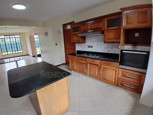 Nyumba ya Vyumba 6 kwa Ajili ya Kukodisha Karen C