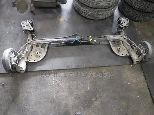 Nissan AD Y12 Rear Beam Axle - 1