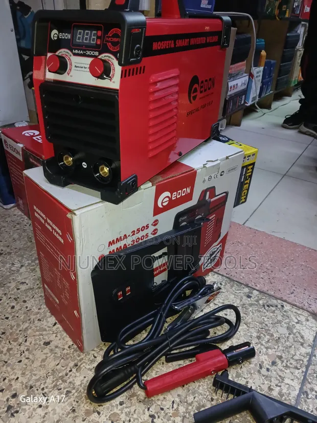 Edon MMA-300S 300-Amp Inverter Welding Machine - 1