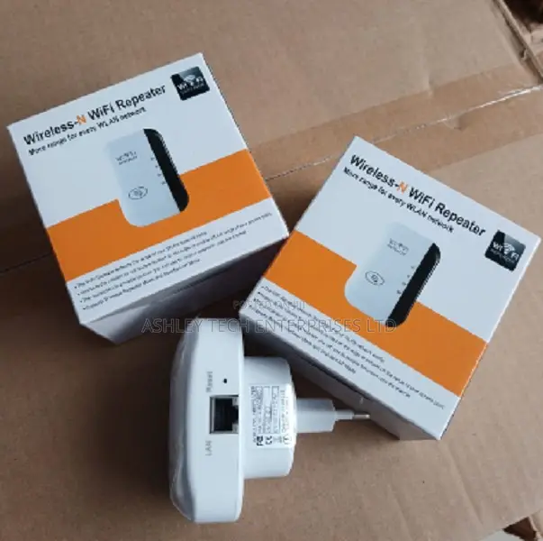 Wireless WiFi Repeater 300Mbps - High Speed WiFi Extender - 1